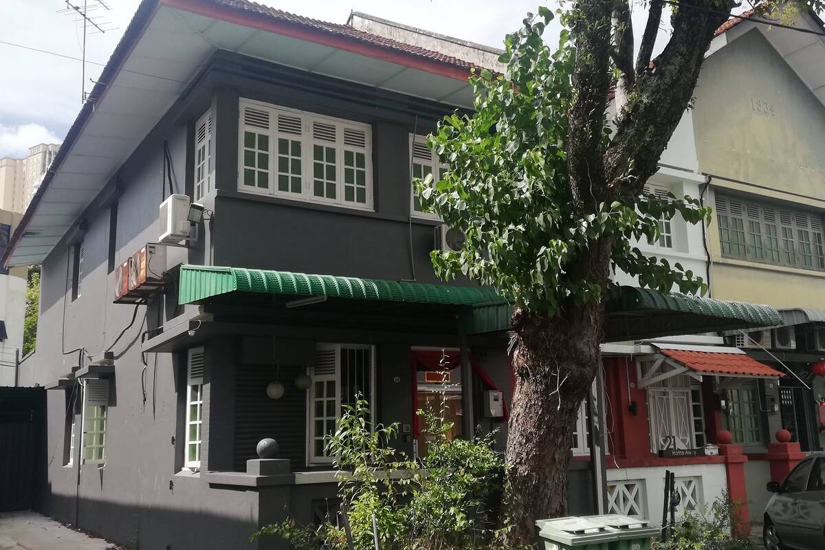 Dream Traveller Guesthouse At City Of Georgetown Penang In George Town Expedia