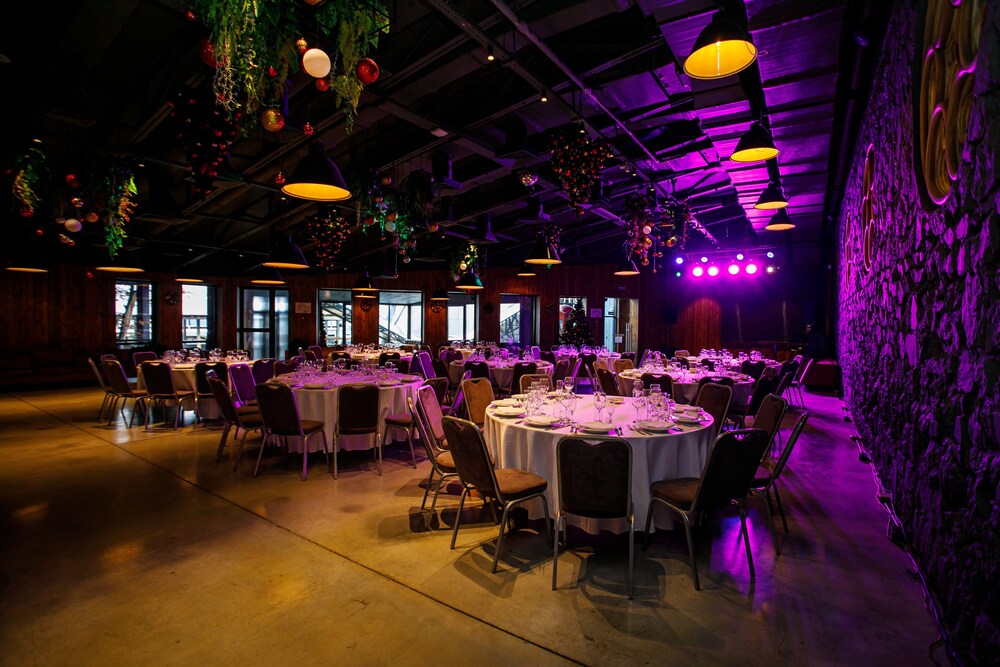 Photo - Campus Community A-Hotel