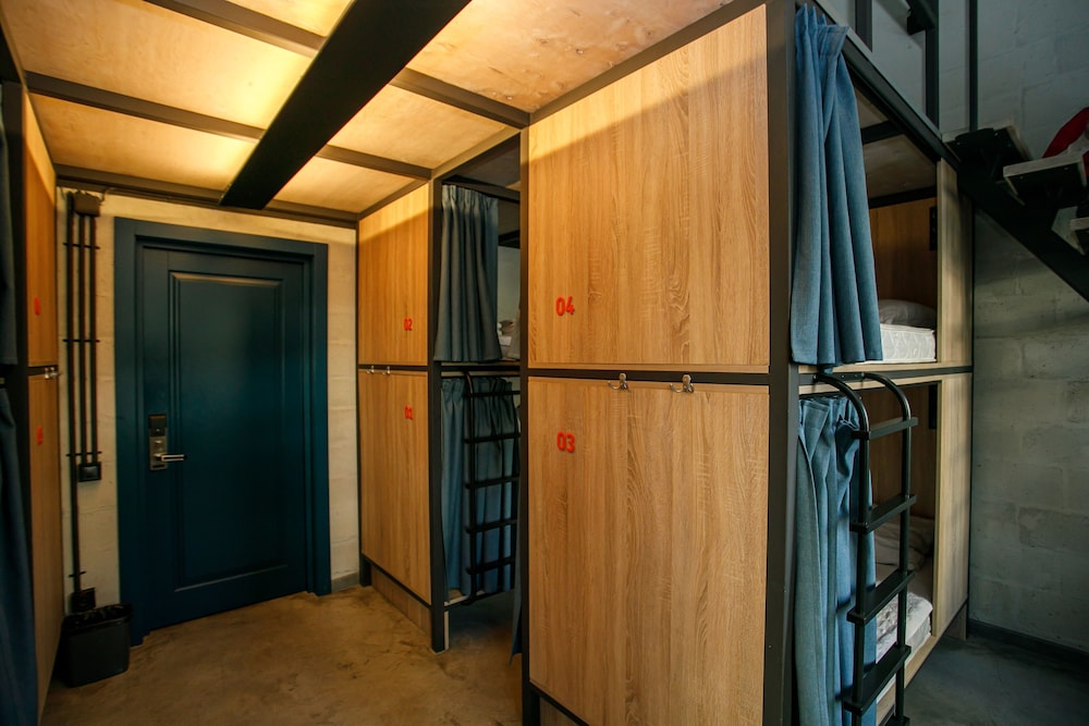 Photo - Campus Community A-Hotel