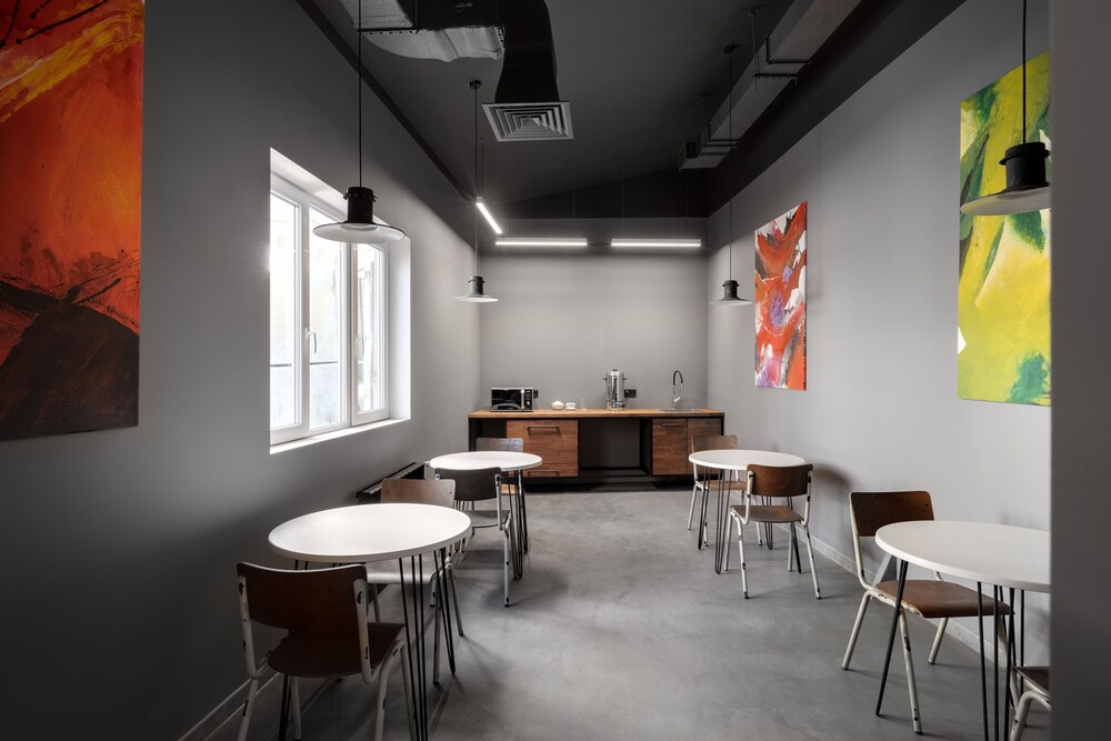 Photo - Campus Community A-Hotel