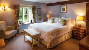 Egyptian cotton sheets, premium bedding, individually decorated