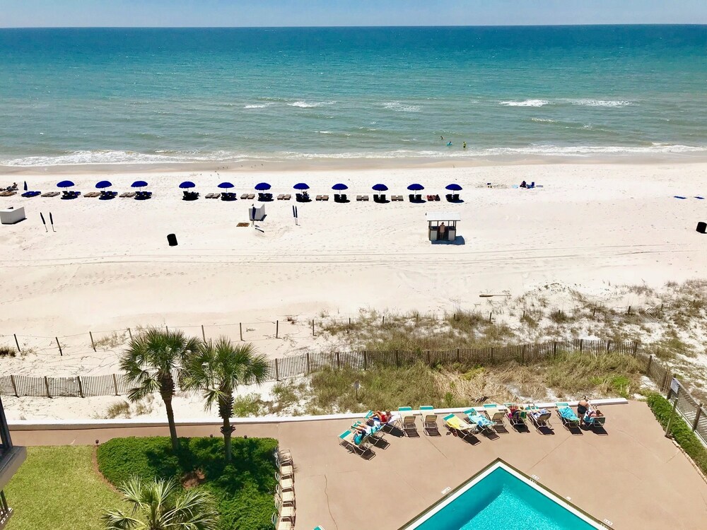 Pelican Walk 710 One Bedroom Condo In Panama City