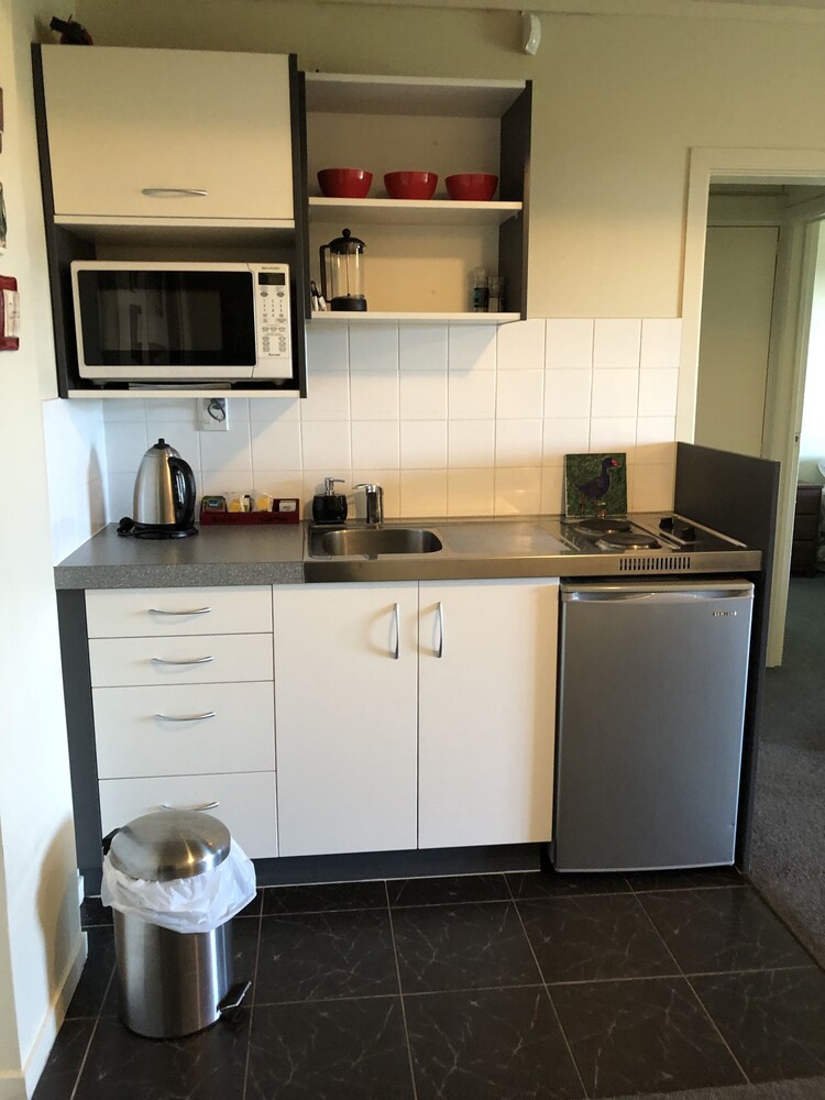 Our Beach House Upper Wainui Deals & Reviews (Raglan, NZL) Wotif