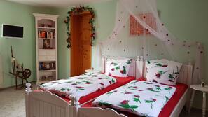 2 Schlafzimmer, Babybetten, WLAN, Bettwäsche