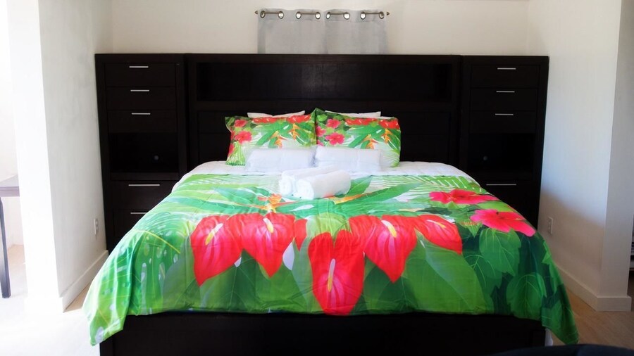 Cocoplum Rest N Hideaway 1