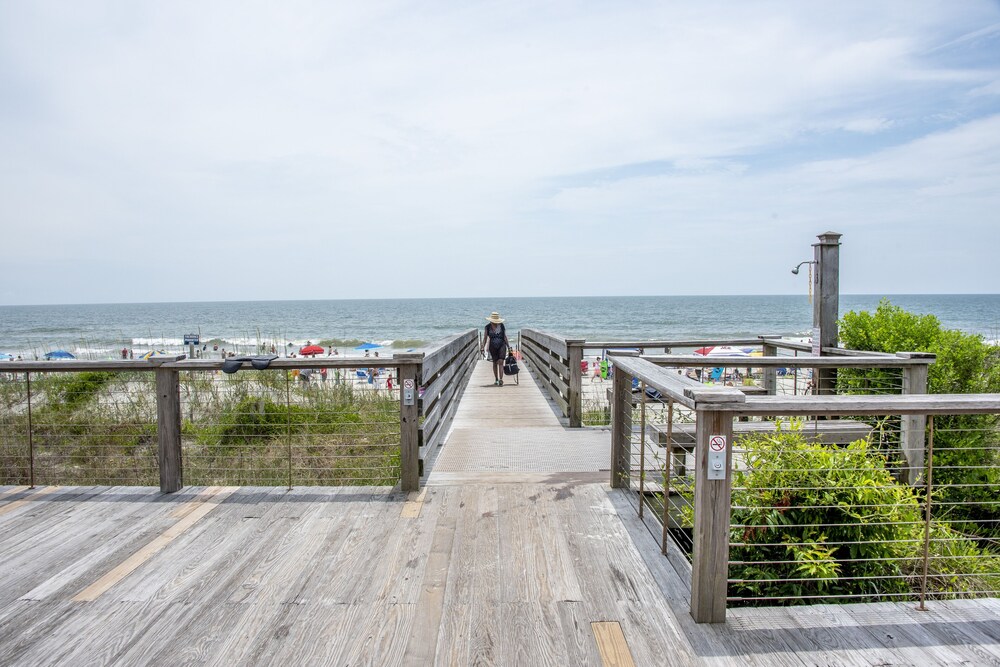 Spacious Litchfield Beach home  with Pool and Beach Access