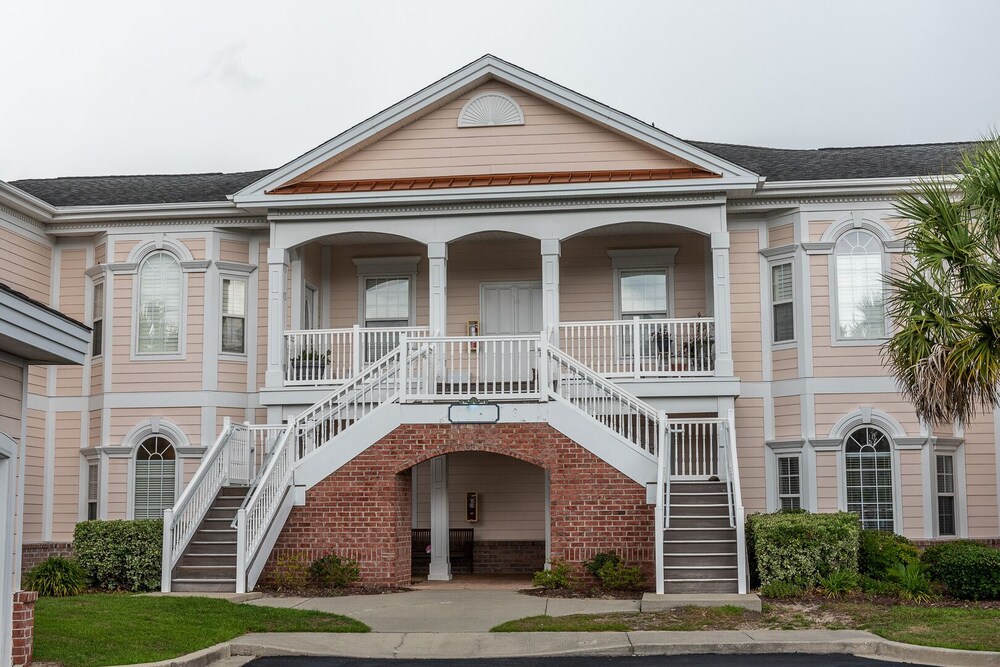 Spacious Litchfield Beach home  with Pool and Beach Access