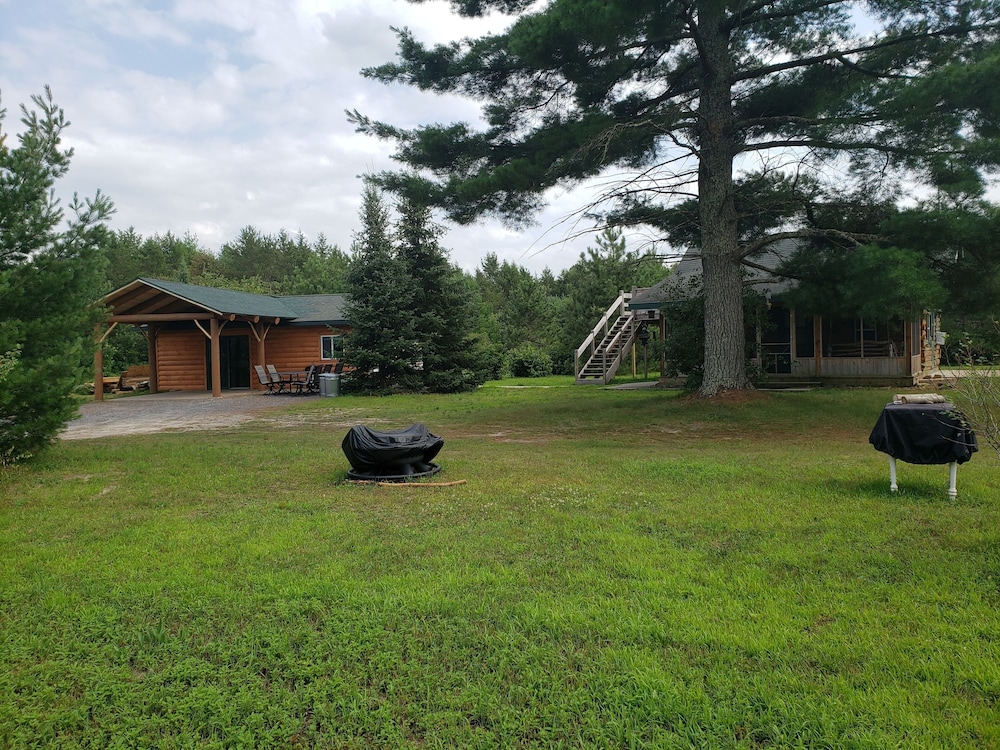 Beautiful Log Cabin Secluded In The Woods In Black River Falls