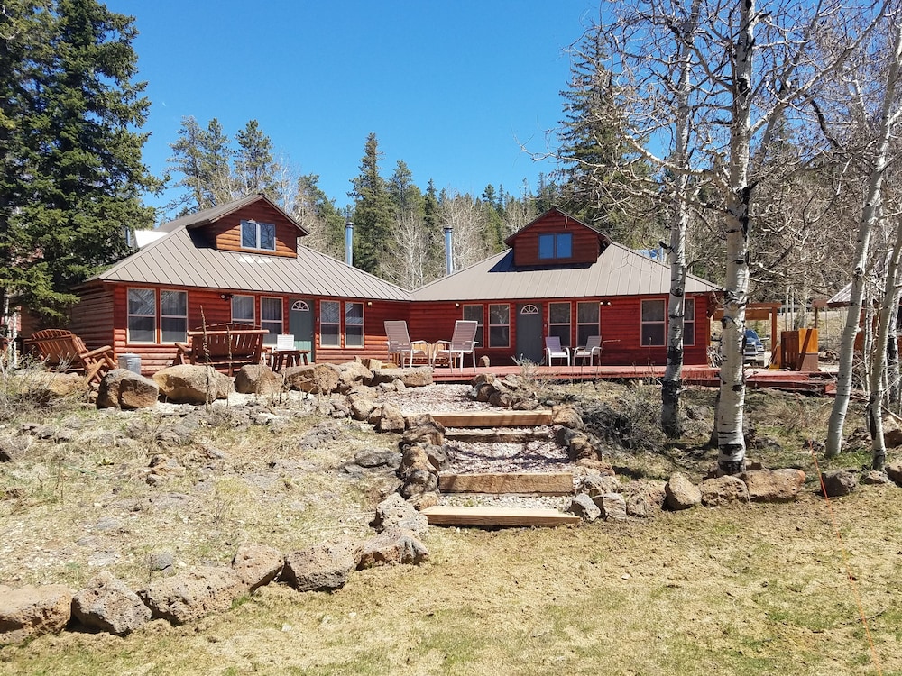 Aspen View Cottage 1 1 Of 3 Side By Side Cabins Sleep Total Of