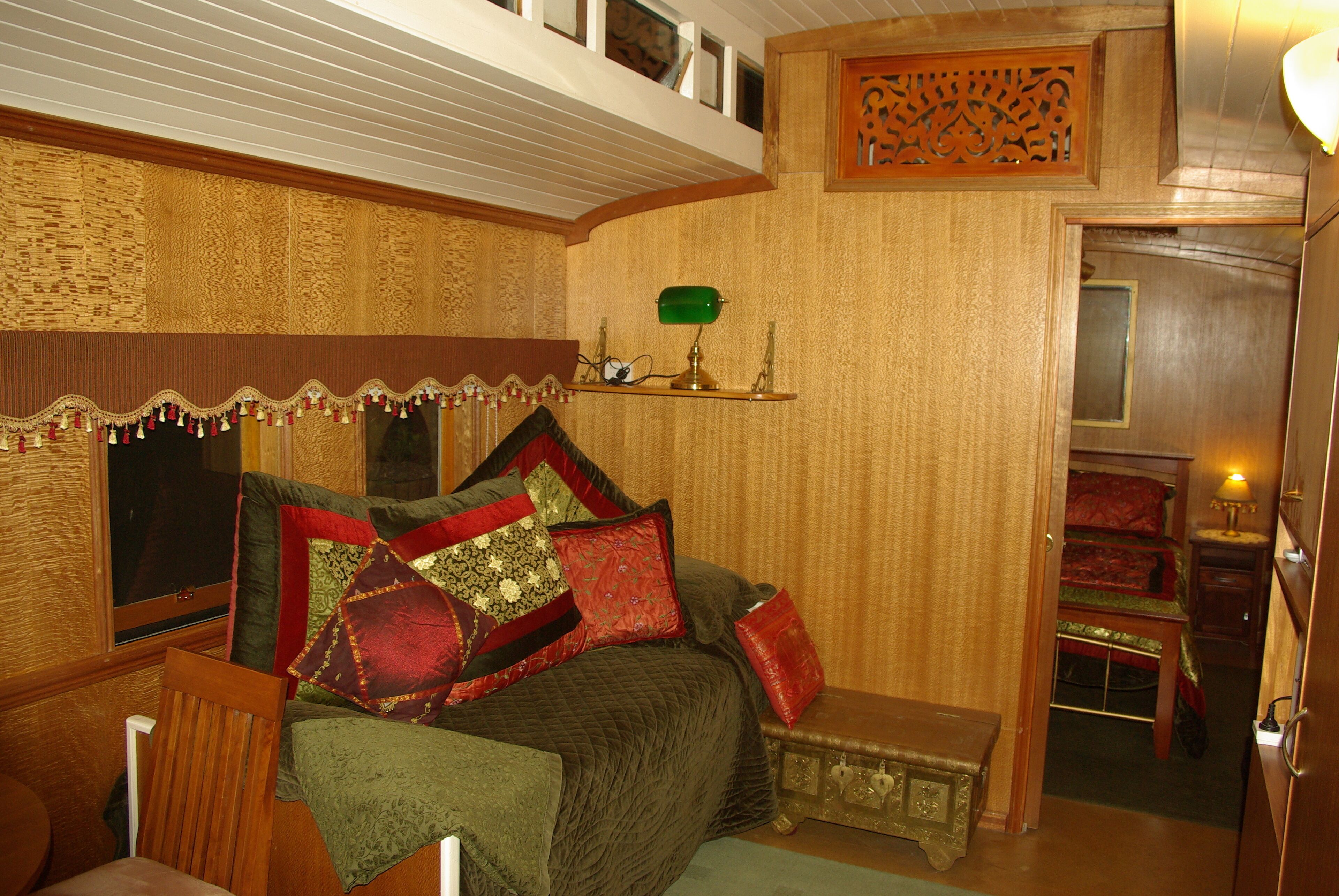 Heaven in the Hills...quiet bushland hideaway