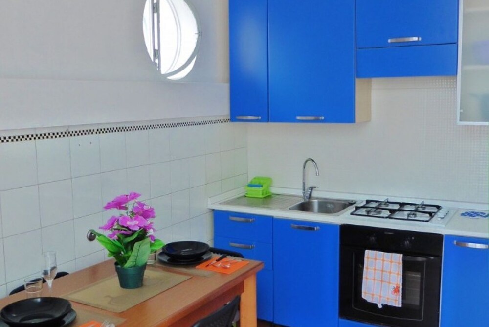53 Solaro Apartments offers apartments in Sanremo, 700 meters from