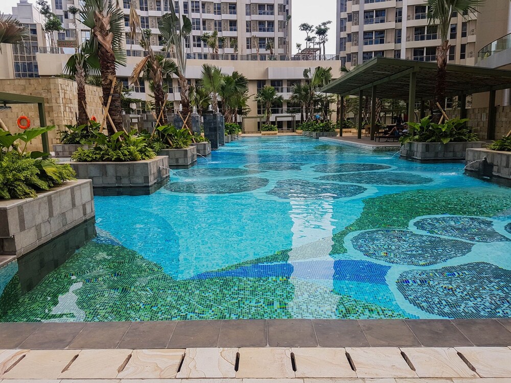 Minimalist Studio Apartment At Taman Anggrek Residences In