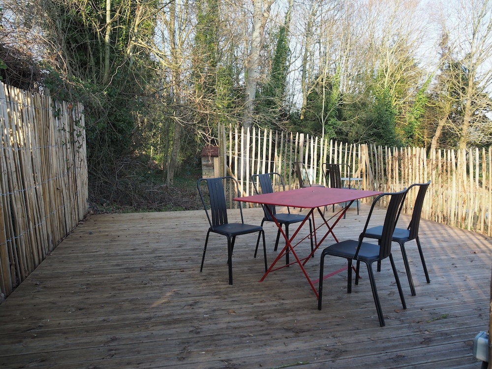 Les Obiones In Saint Valery Sur Somme Hotel Rates Reviews On