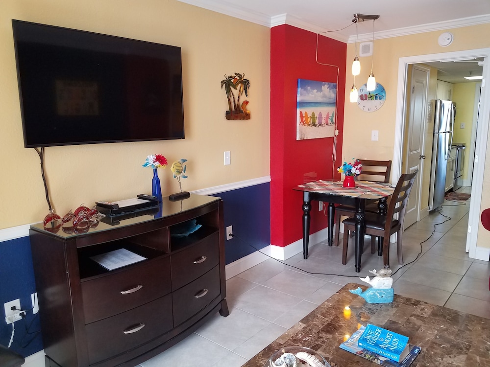 OCEAN'S MAGIC 1 Bedroom OCEANFRONT CONDO..CARAVELLE RESORT