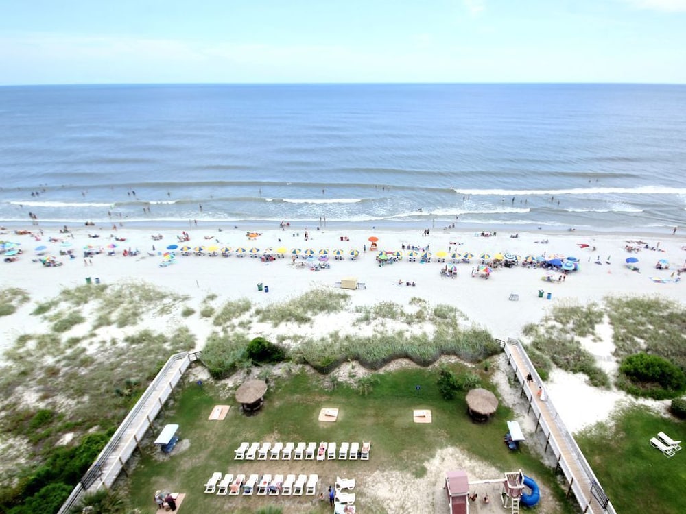 OCEAN'S MAGIC 1 Bedroom OCEANFRONT CONDO..CARAVELLE RESORT