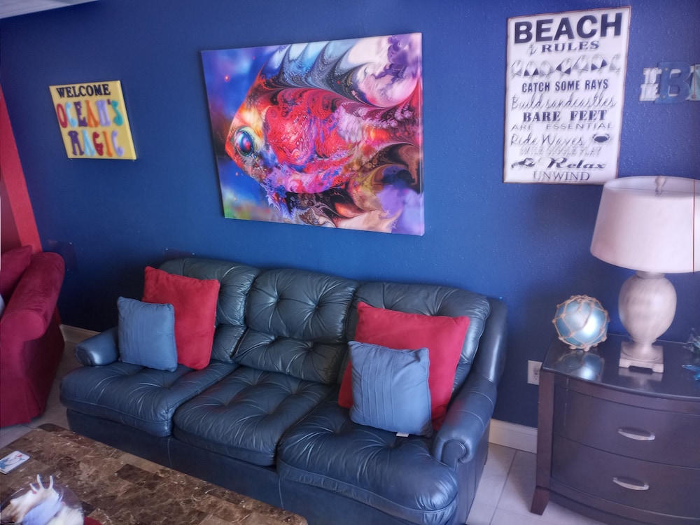 OCEAN'S MAGIC 1 Bedroom OCEANFRONT CONDO..CARAVELLE RESORT