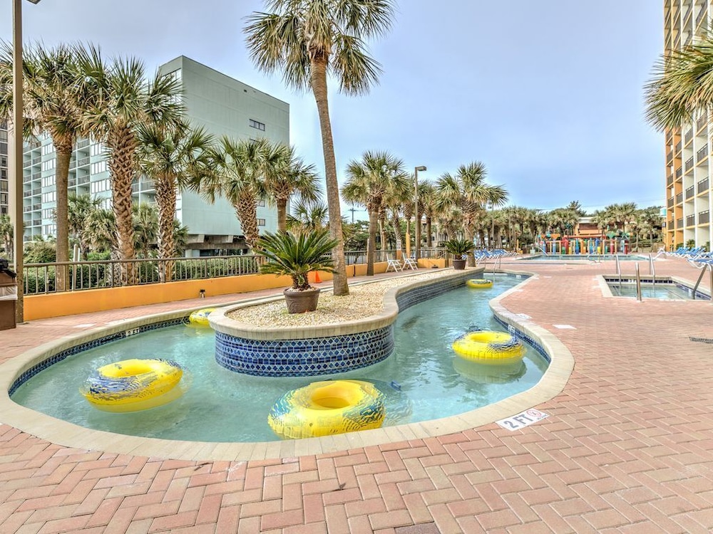 OCEAN'S MAGIC 1 Bedroom OCEANFRONT CONDO..CARAVELLE RESORT