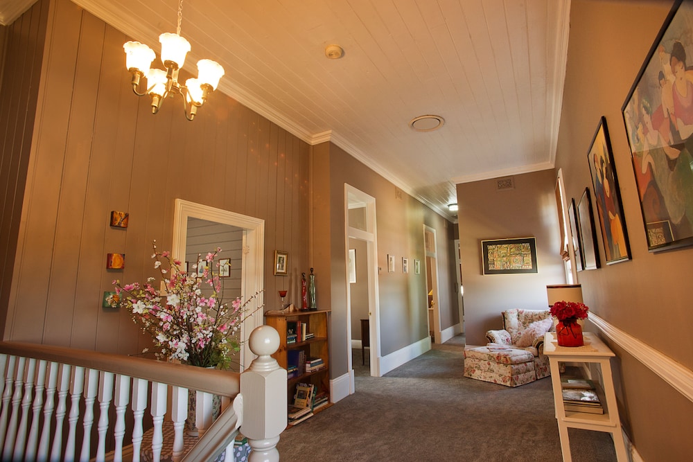 Willowgate Hall luxury hosted B&B