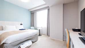 In-room safe, blackout curtains, soundproofing, free WiFi