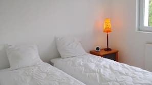 5 chambres, fer et planche à repasser, Wi-Fi gratuit