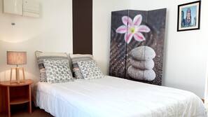 5 chambres, fer et planche à repasser, Wi-Fi gratuit
