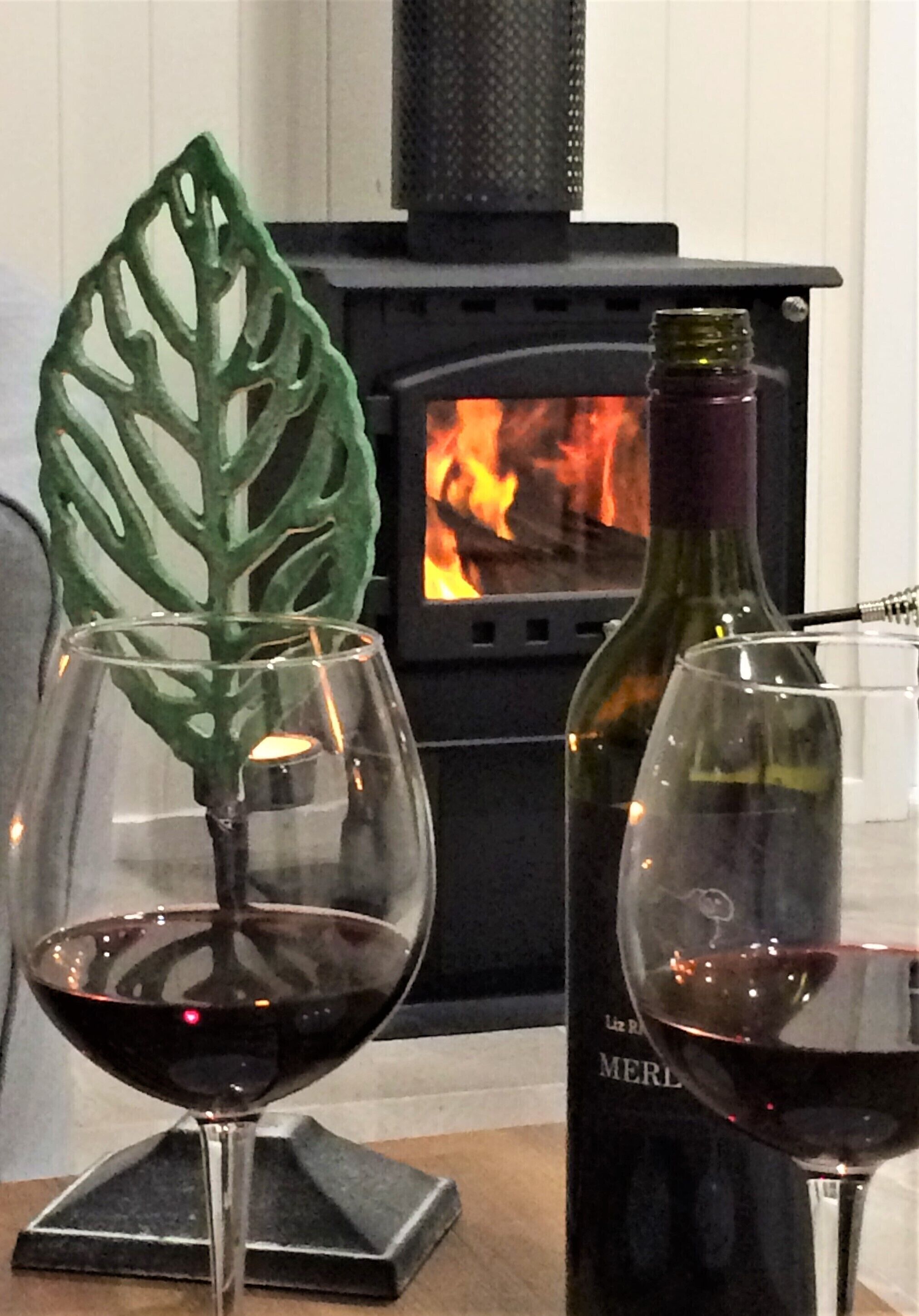 Serenity Cottage - Relax in Natural Surrounds