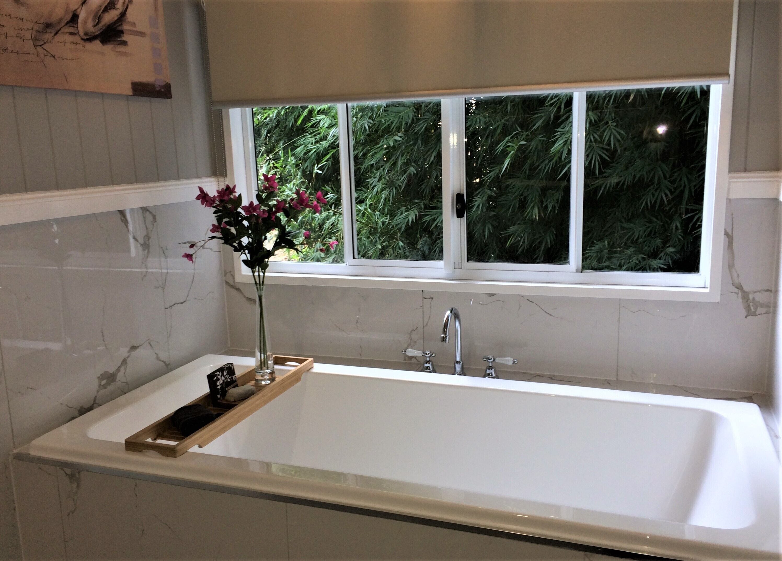 Serenity Cottage - Relax in Natural Surrounds