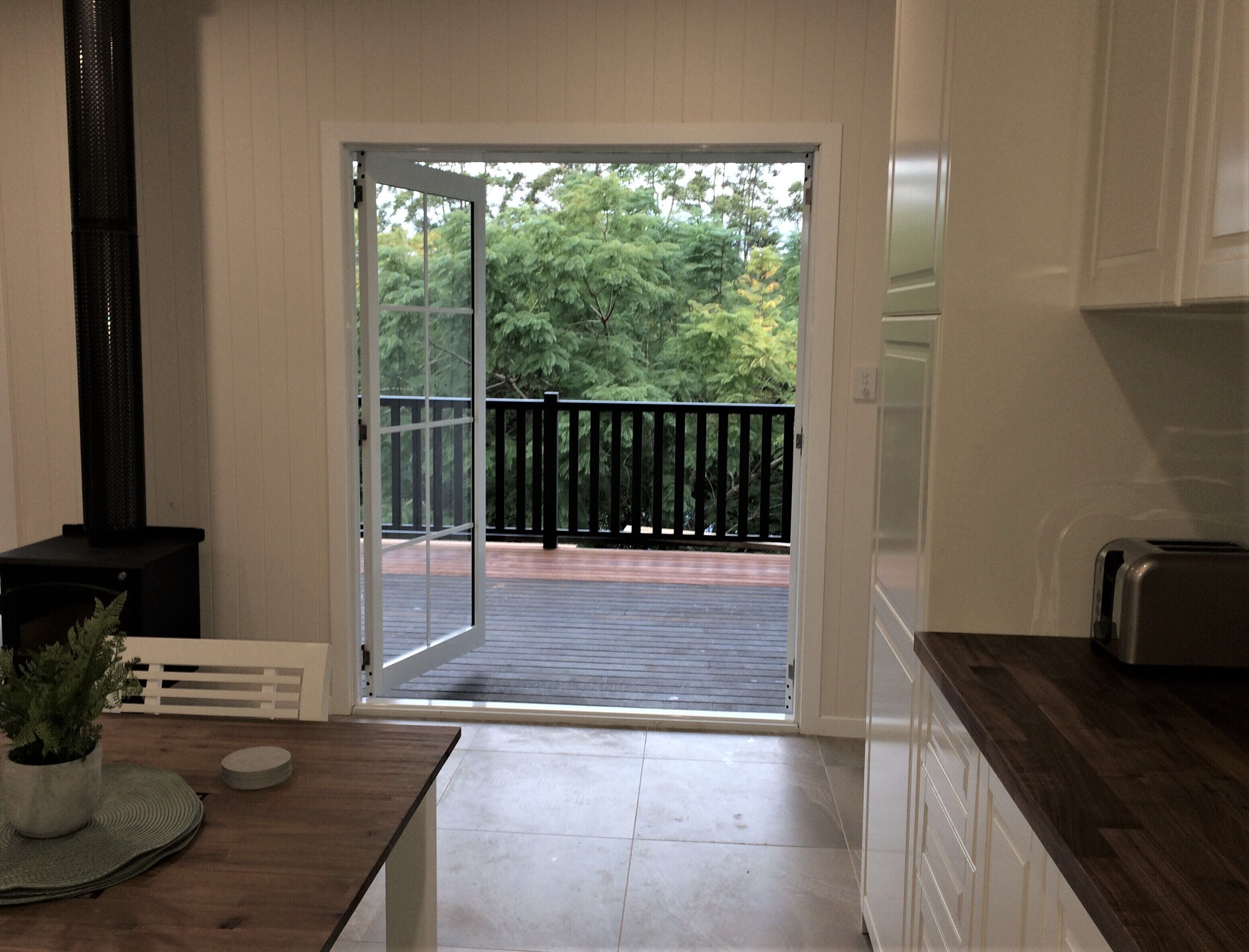 Serenity Cottage - Relax in Natural Surrounds