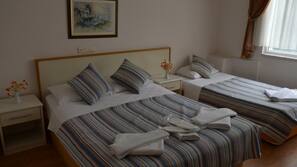 1 Schlafzimmer, Allergikerbettwaren, Schreibtisch, kostenloses WLAN