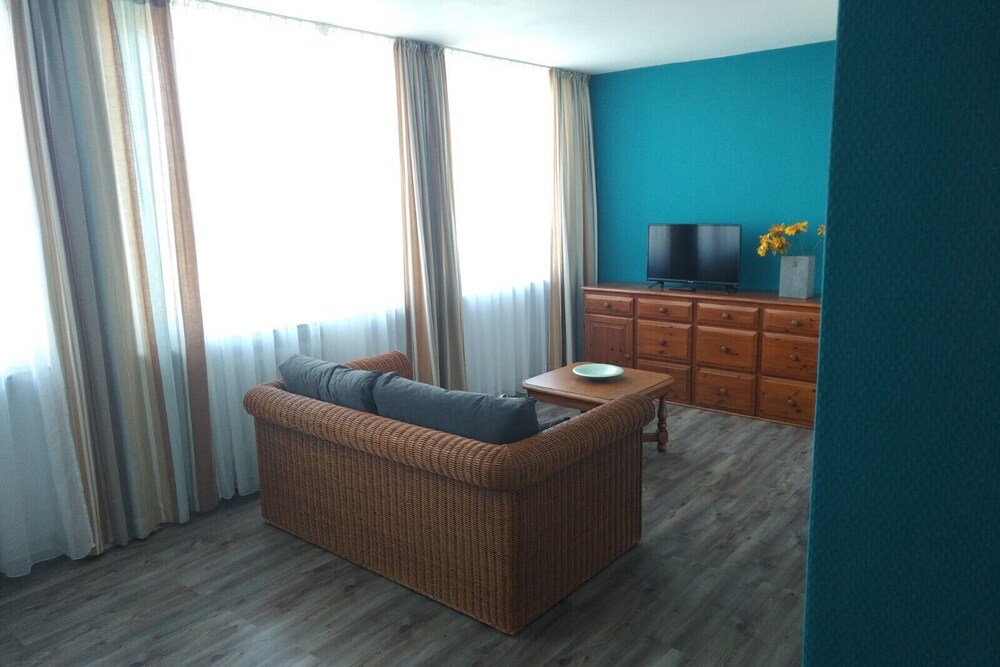 All In One Generous And Always Clean In Stuttgart Hotel Rates Reviews On Orbitz