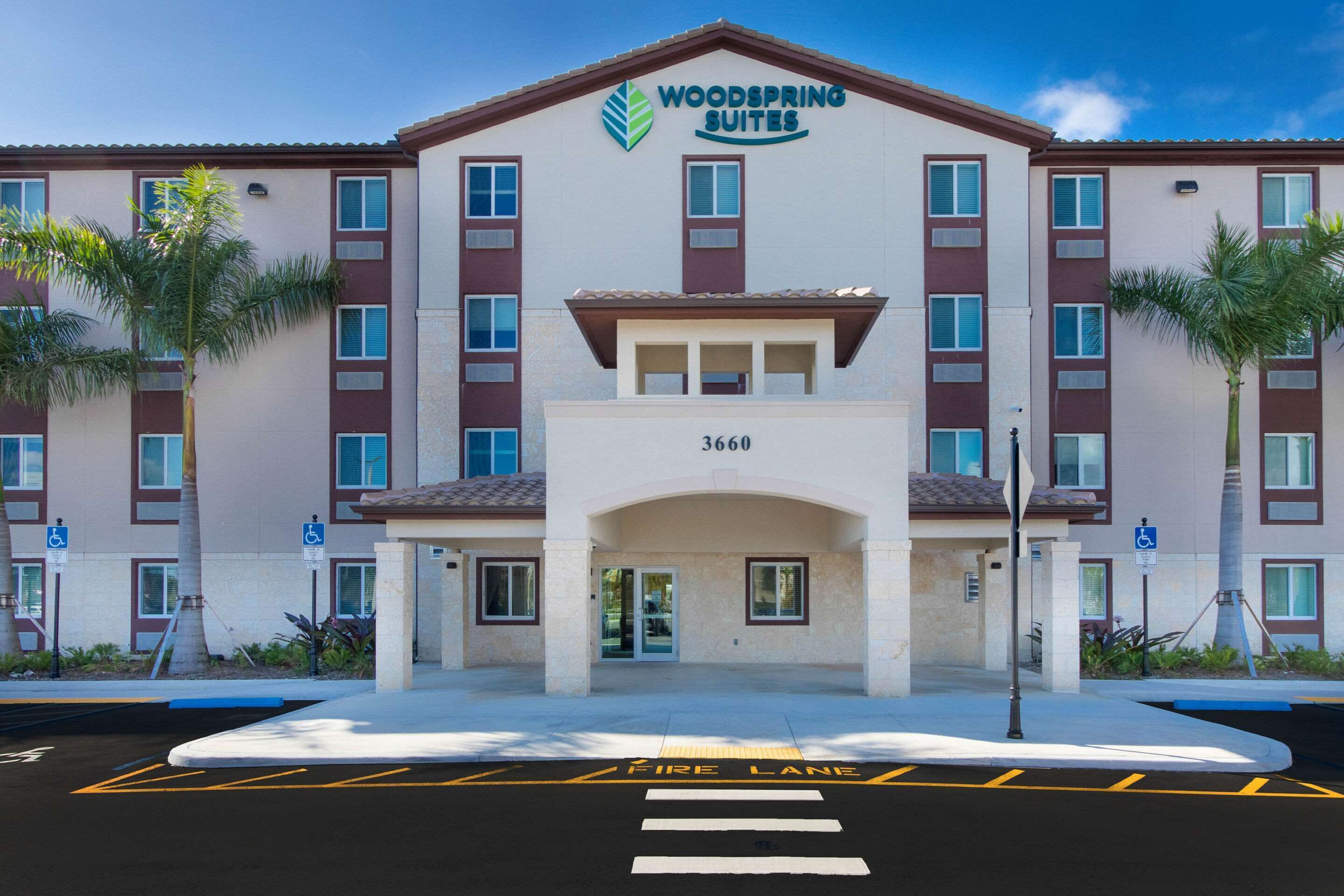 Woodspring Suites Miramar In Miramar Fl Expedia