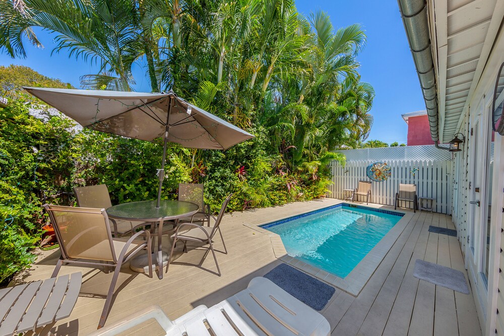 Old Town Key West Classic W Private Heated Pool And Enclosed
