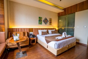 Standard Room | Egyptian cotton sheets, premium bedding, down comforters