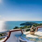 Hotel Vicino A Spiaggia 300 Gradini Alberghi Vicino A
