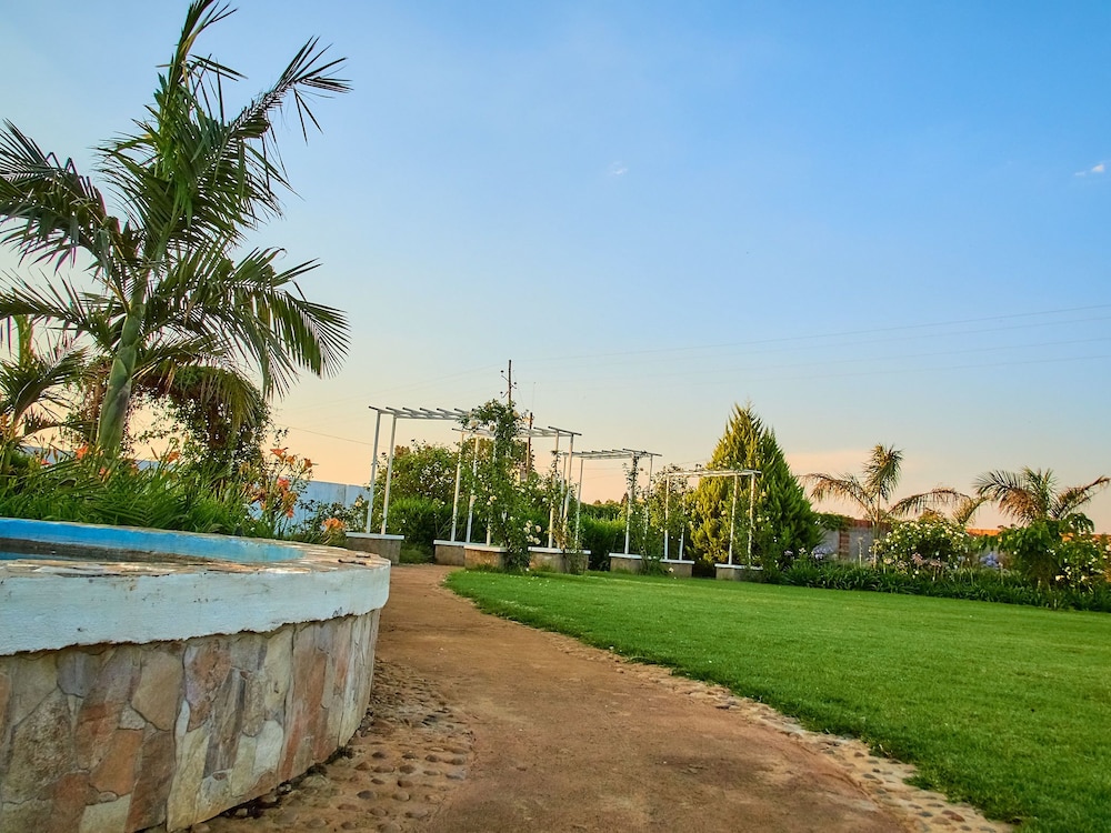 Bradley Gardens Lodge, Gweru Room Prices & Reviews Travelocity