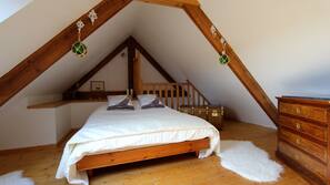 1 chambre, bureau, lits bébé (gratuits), Wi-Fi gratuit