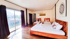 In-room safe, desk, free WiFi, linens