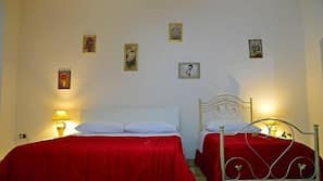 Iron/ironing board, free WiFi, linens