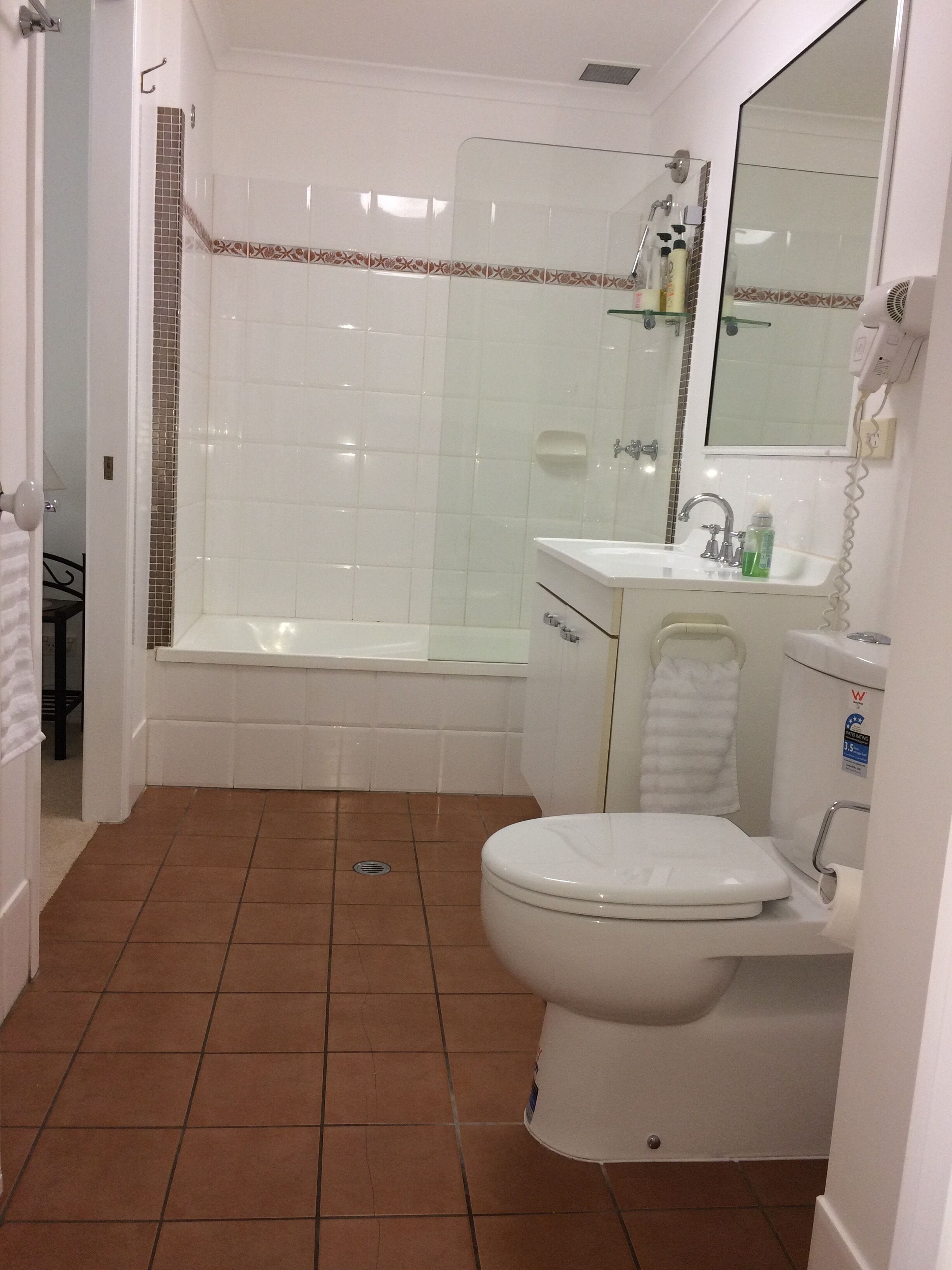 Beach Unit 7 - Beachfront Property