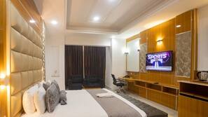 Egyptian cotton sheets, premium bedding, down duvets, Tempur-Pedic beds