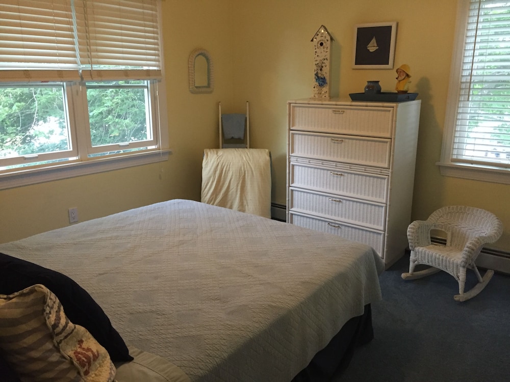 Bright Waterfront Home with Beach & Mooring Jamestown Vrbo