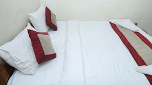 Soundproofing, iron/ironing board, free WiFi, linens