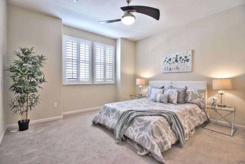 Luxury Townhome in Milpitas, United States