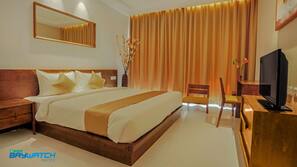 Premium bedding, in-room safe, individually furnished, desk