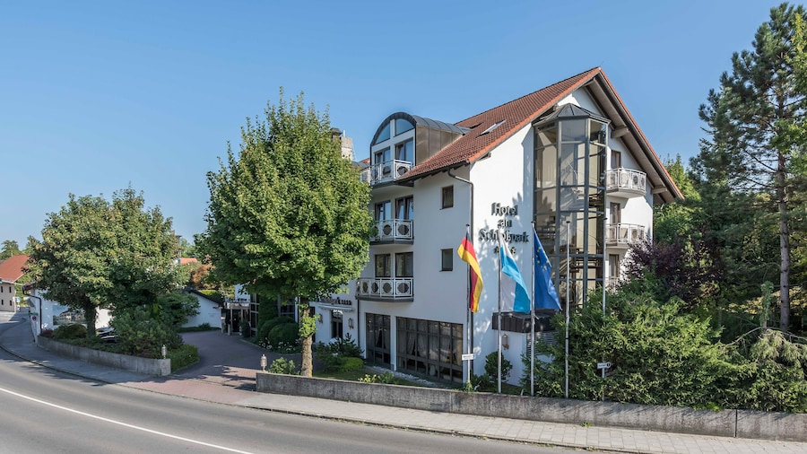Hotel am Schlosspark & Gasthof Neuwirt