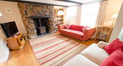 Berry Cottage Croyde 4 Bedrooms Sleeps 7-9 Dog Friendly