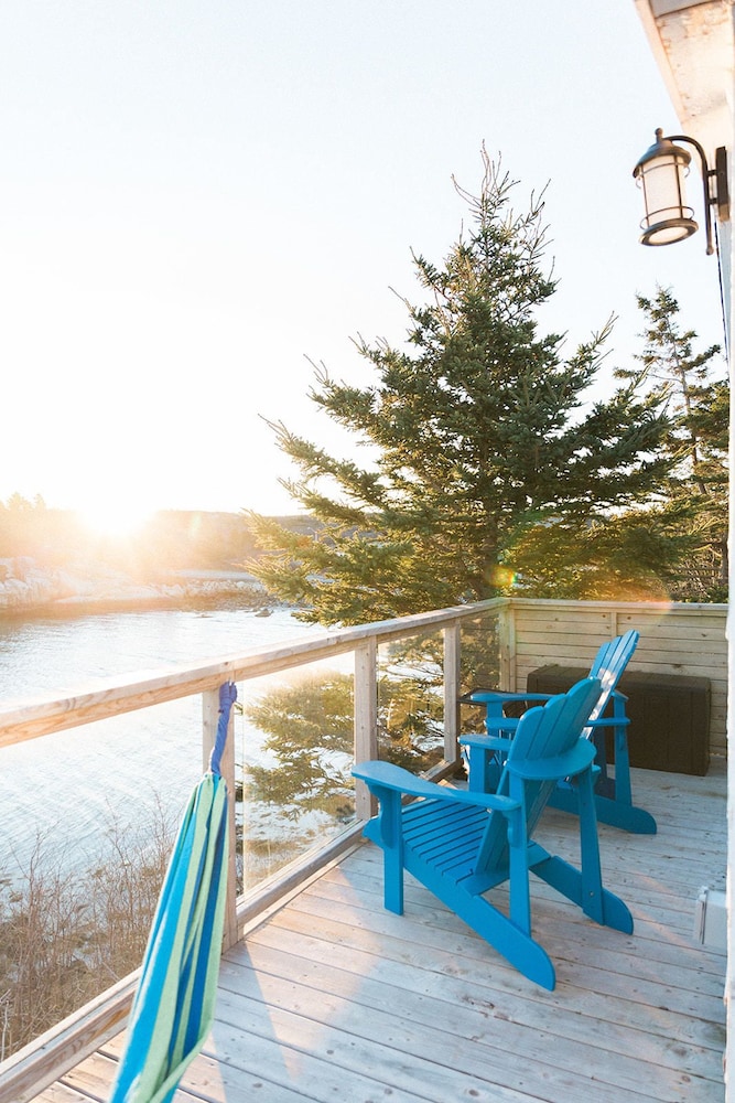 Lighthouse Lane Cottages In Halifax Hotel Rates Reviews On Orbitz
