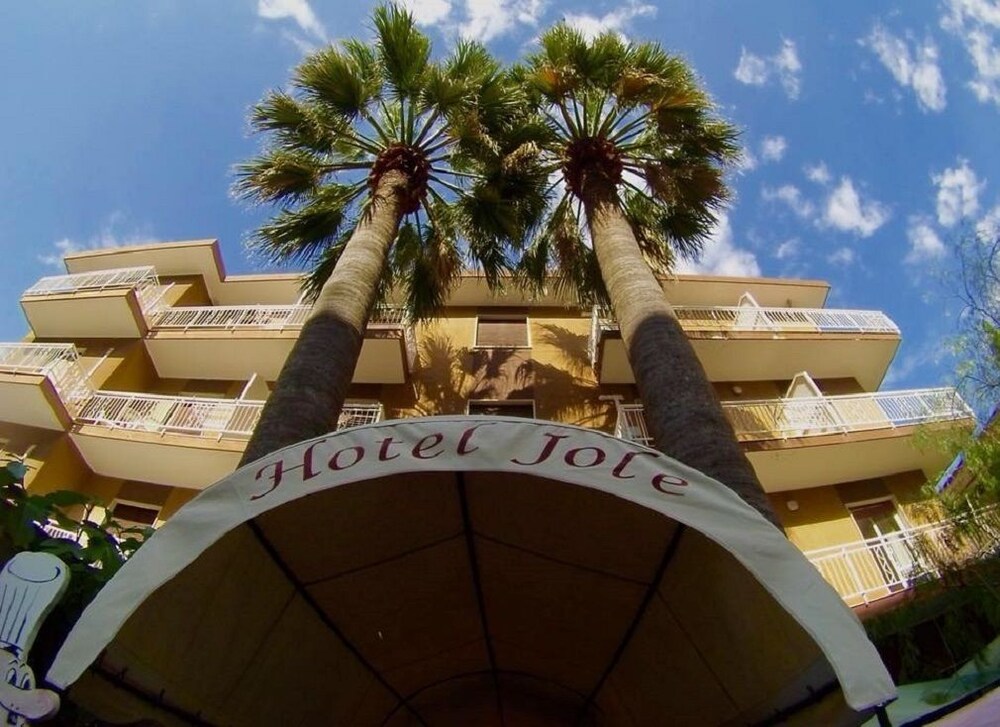 Hotel Jole In Andora Hotel Rates Reviews On Orbitz