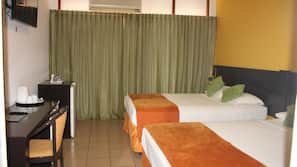 1 bedroom, in-room safe, desk, blackout curtains