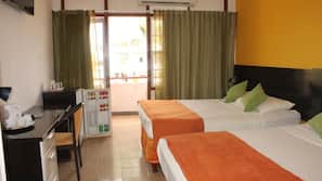 1 bedroom, in-room safe, desk, blackout curtains
